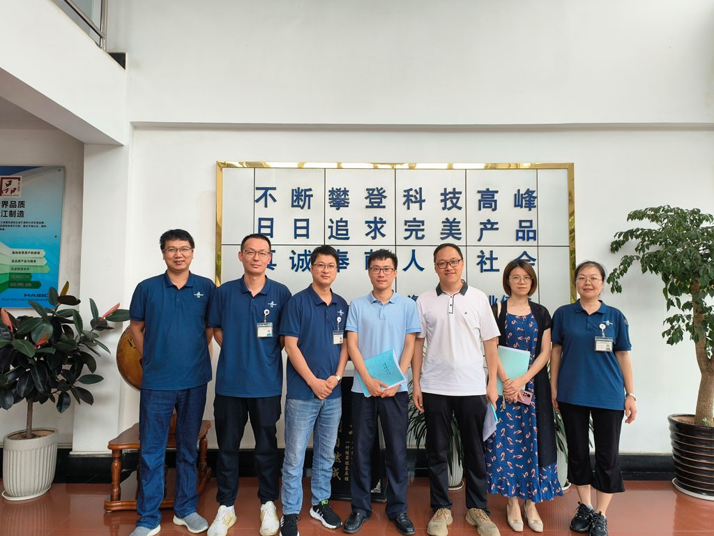 張浩杰區(qū)級技能大師工作室評審.jpg